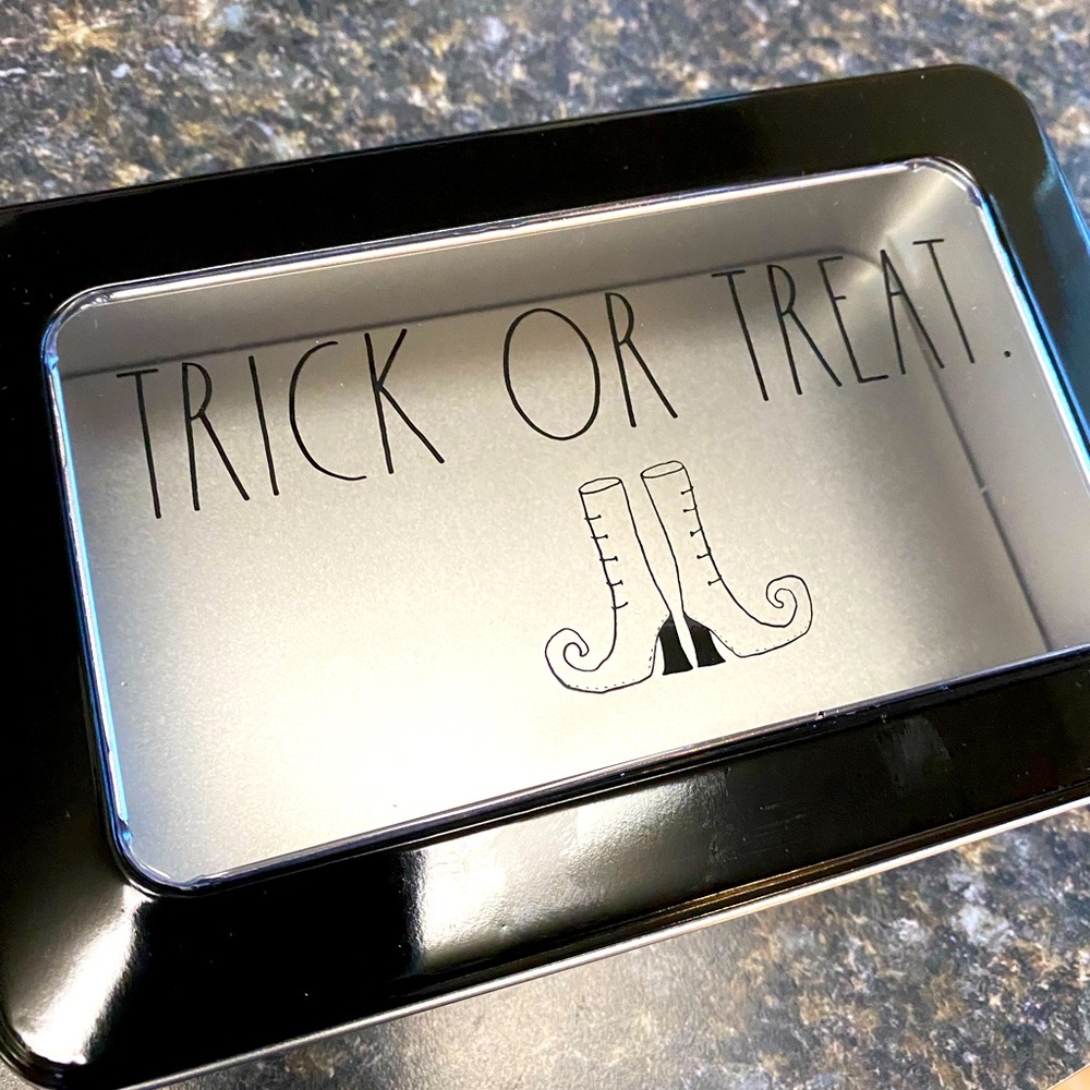 RAE DUNN metal tin!